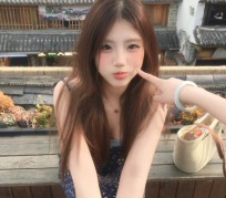 遂宁伴游女生 | 周雪的资料