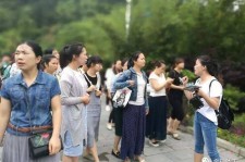 遂宁中国的曲男伴游的简单介绍