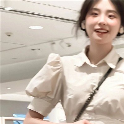 遂宁高端纯出女孩雇用(高端名媛定造)奢华游艇豪侈生活月入50W
