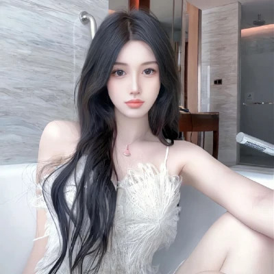 遂宁伴游女生吴悠的资料
