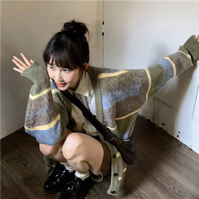 遂宁伴游女生方镜月的资料