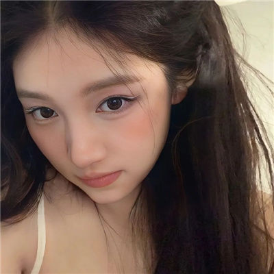 遂宁伴游女生秦婉兮的资料