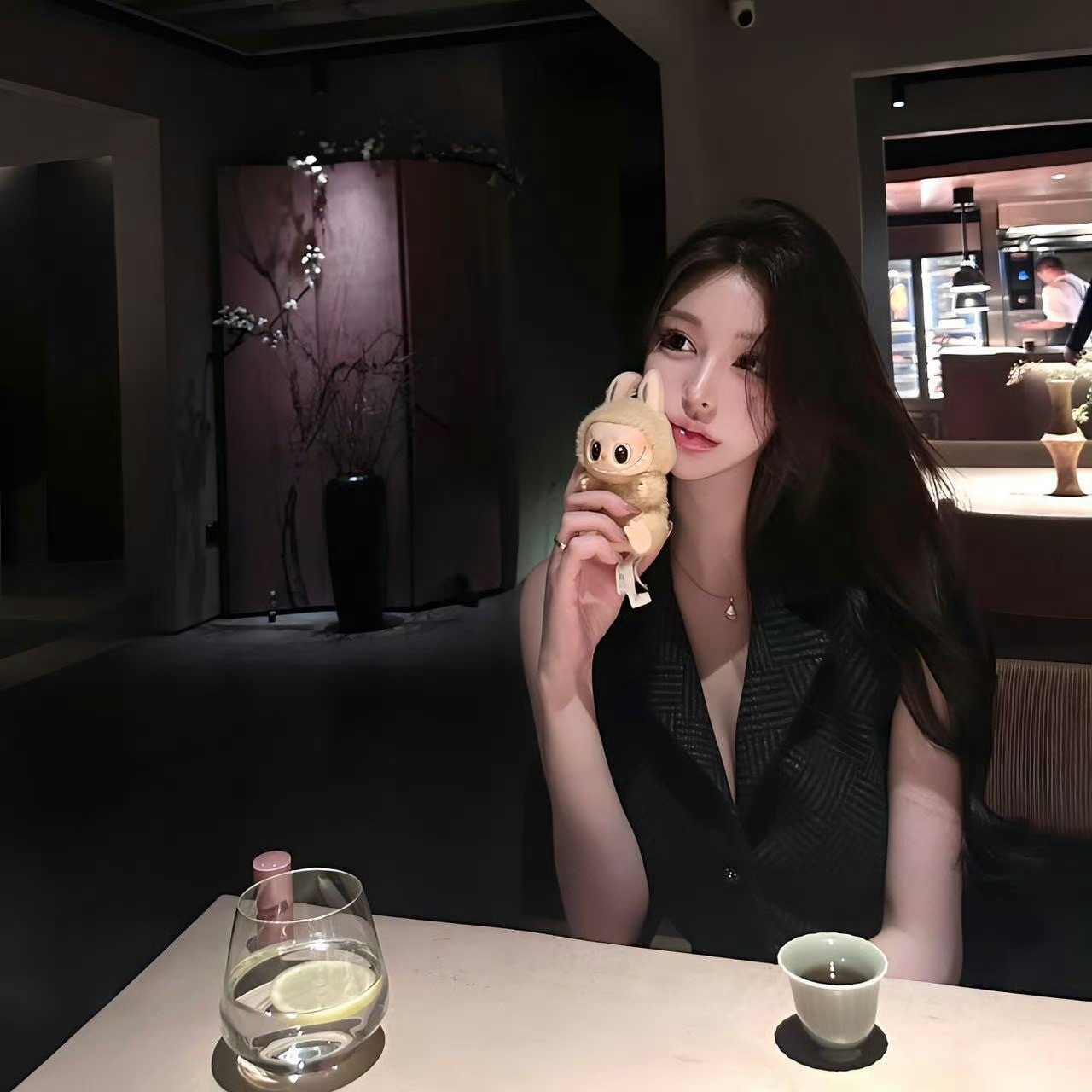 遂宁伴游女生范甜甜的资料