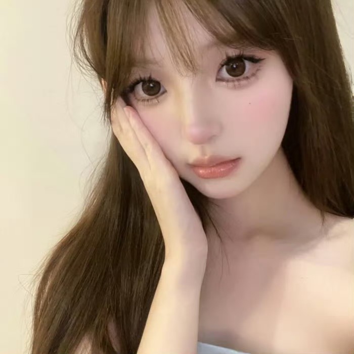 遂宁伴游女生星晚的资料