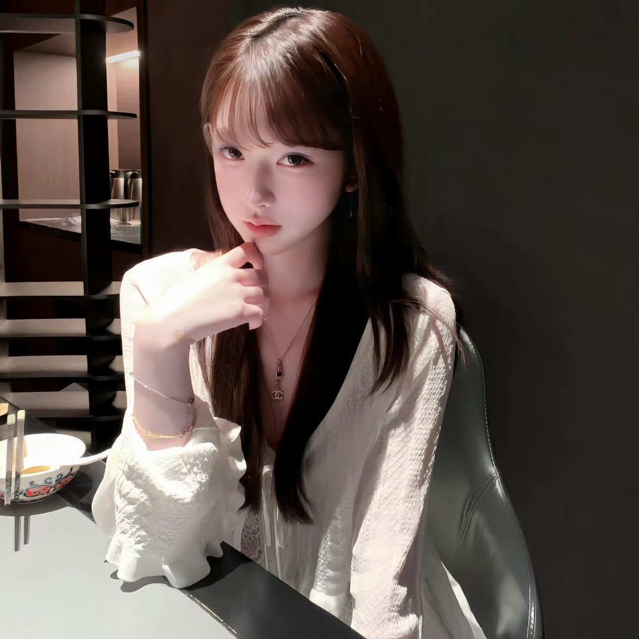 遂宁伴游女生苏菲亚的资料