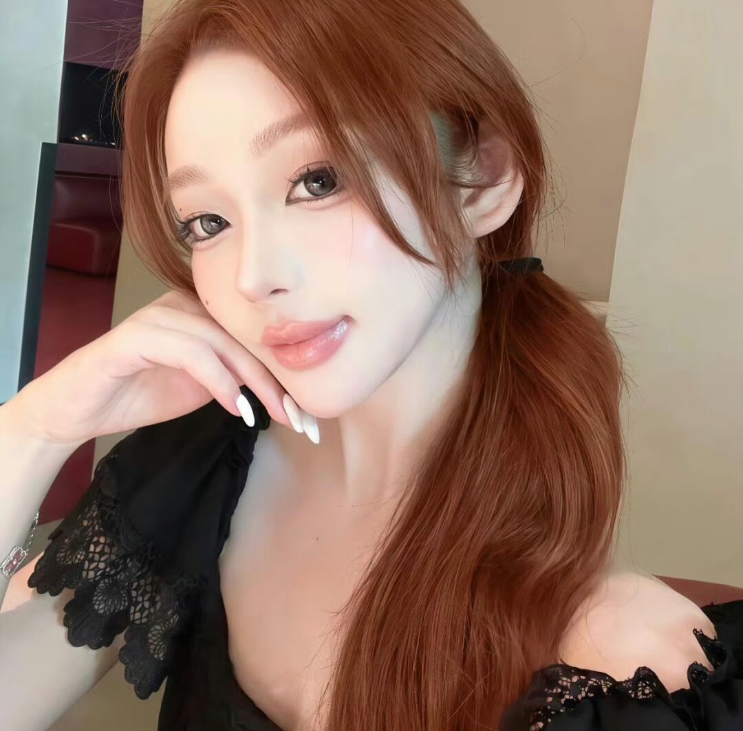遂宁伴游女生 | Victoria LiLI的资料